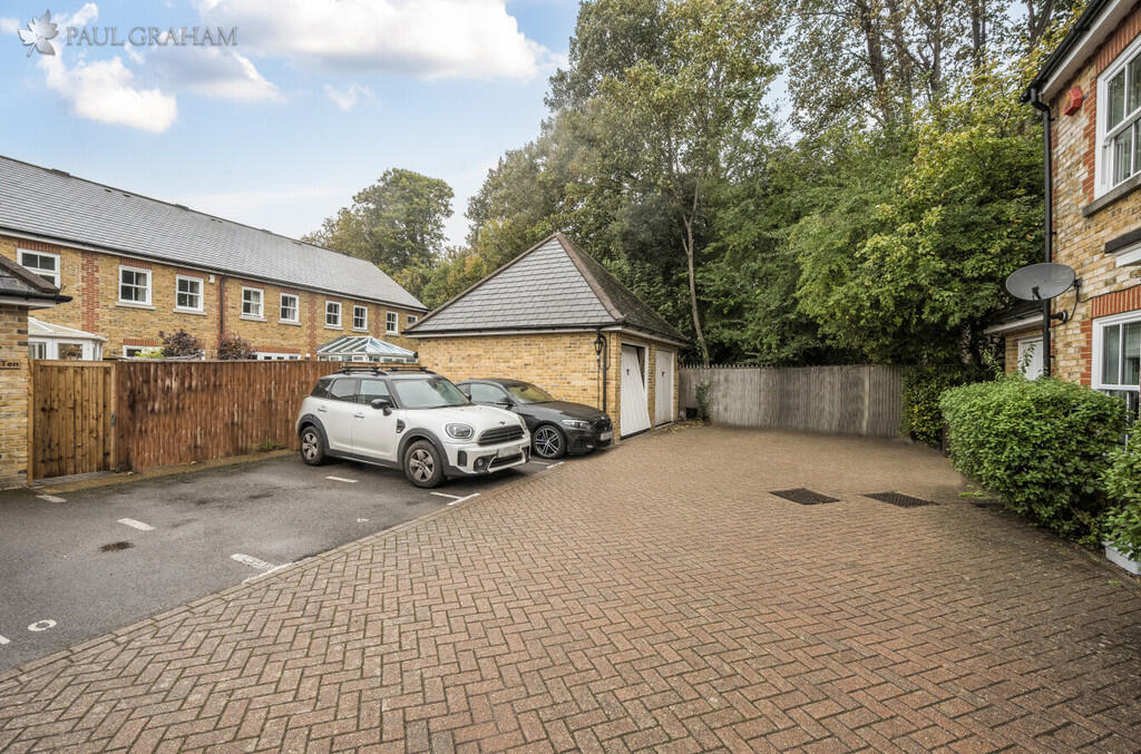 6067e938-933b-45d...