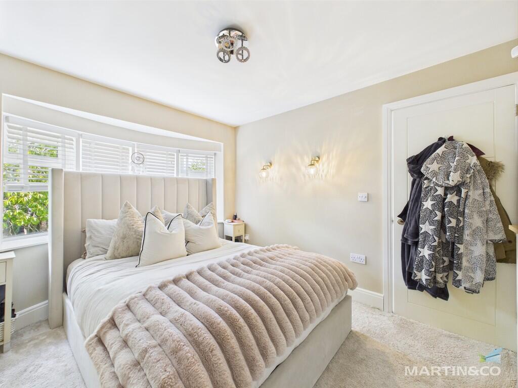 CAM03111G0-PR0315...