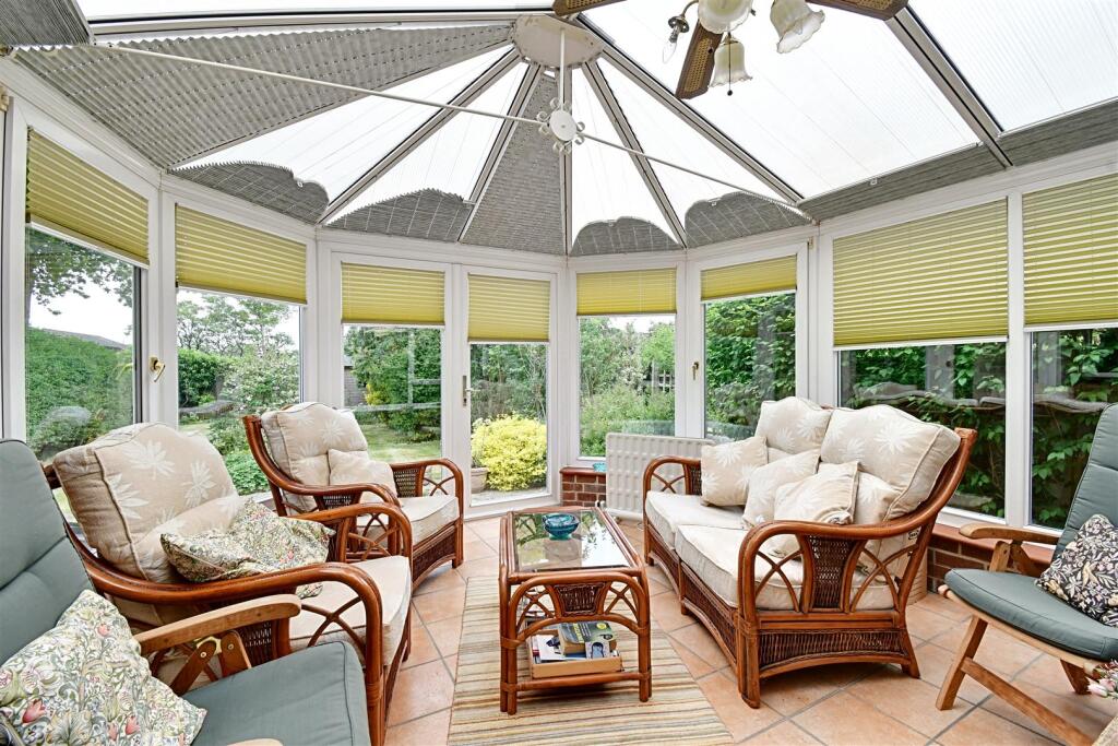 Conservatory 1.jpg