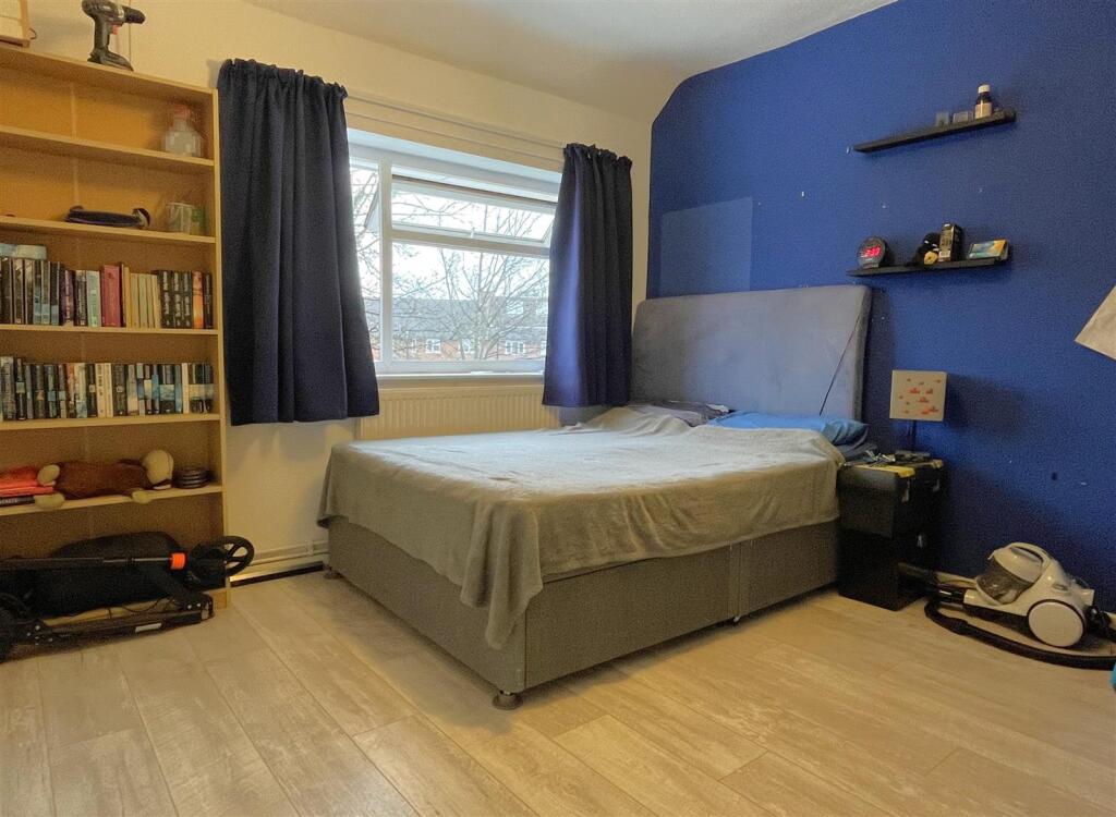 bed2.JPG
