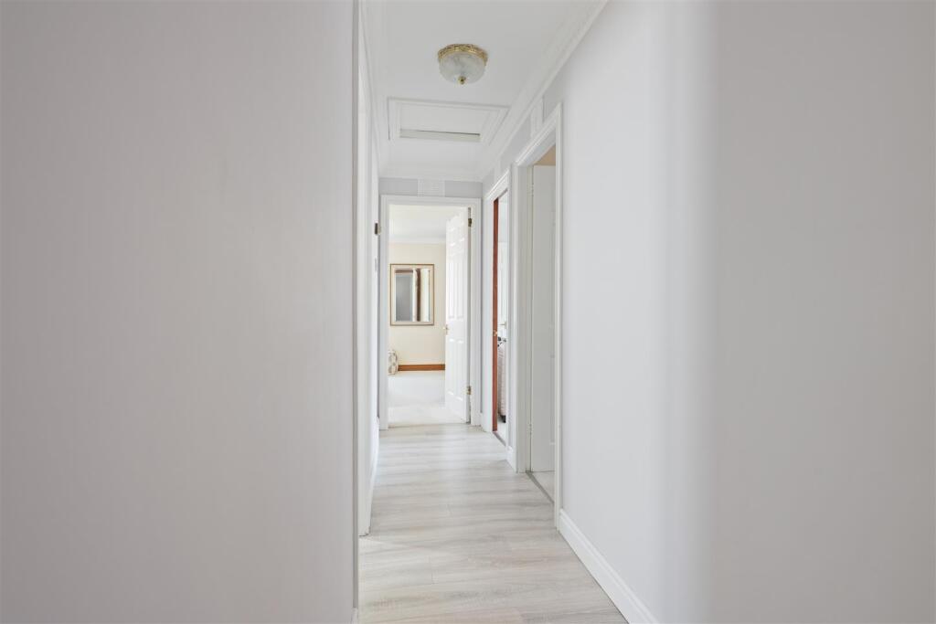 001-36GlenorchilView.JPG