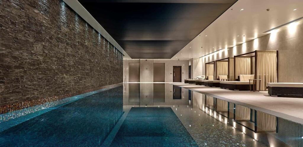 swiming pool 1.jpg