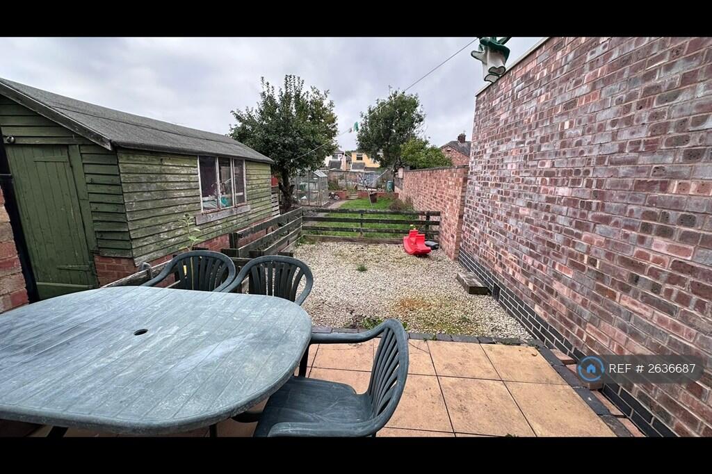 Patio, Garden, Greenhouse Sheds