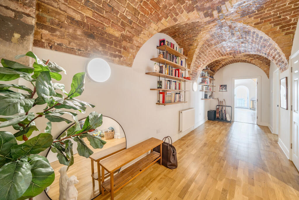 1354053-11-68cd59...