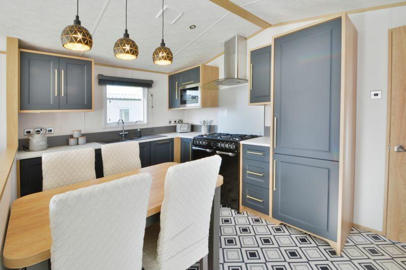 Well equipped kitchen