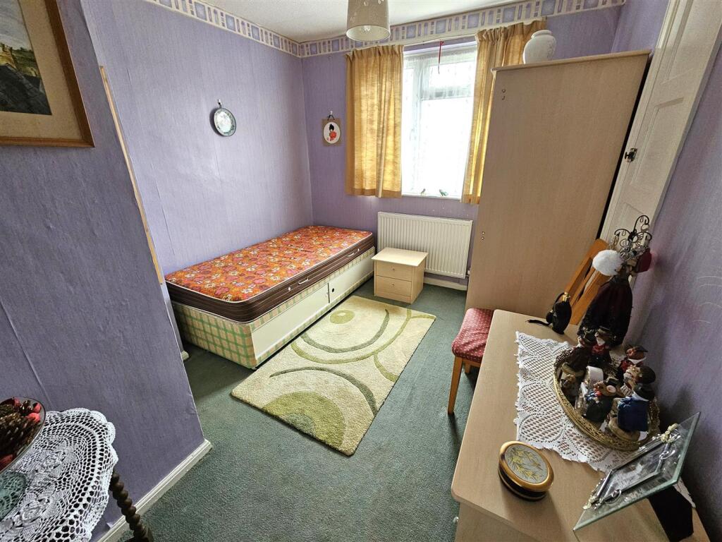Bedroom 3.jpg