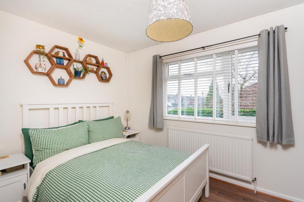 0B5TCPY - Bedroom G.jpg