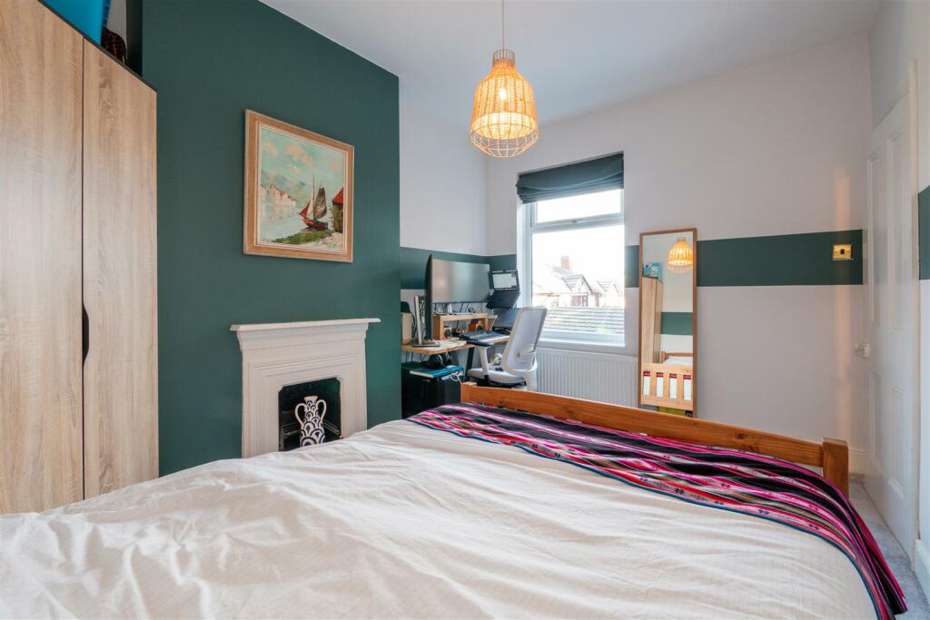Bedroom 2 Aspect 2