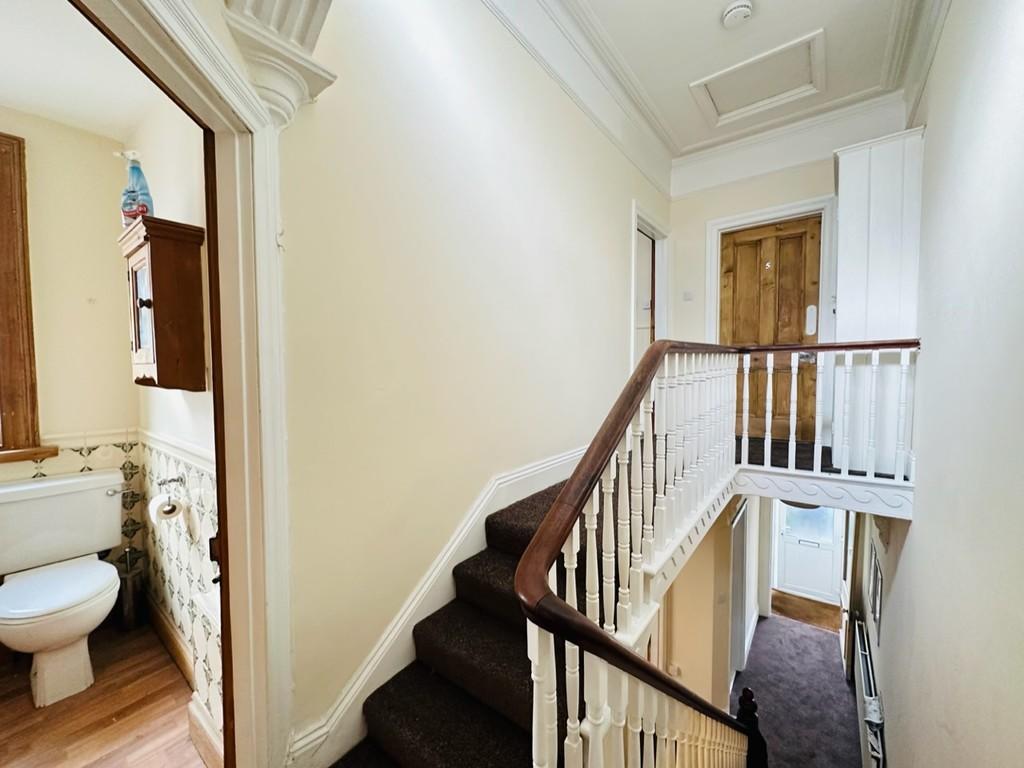 First Floor Landi...