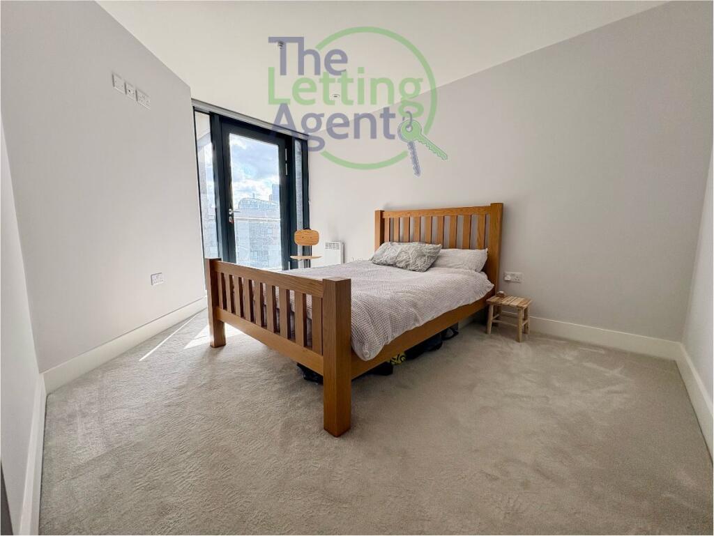 1st Double Bedroom