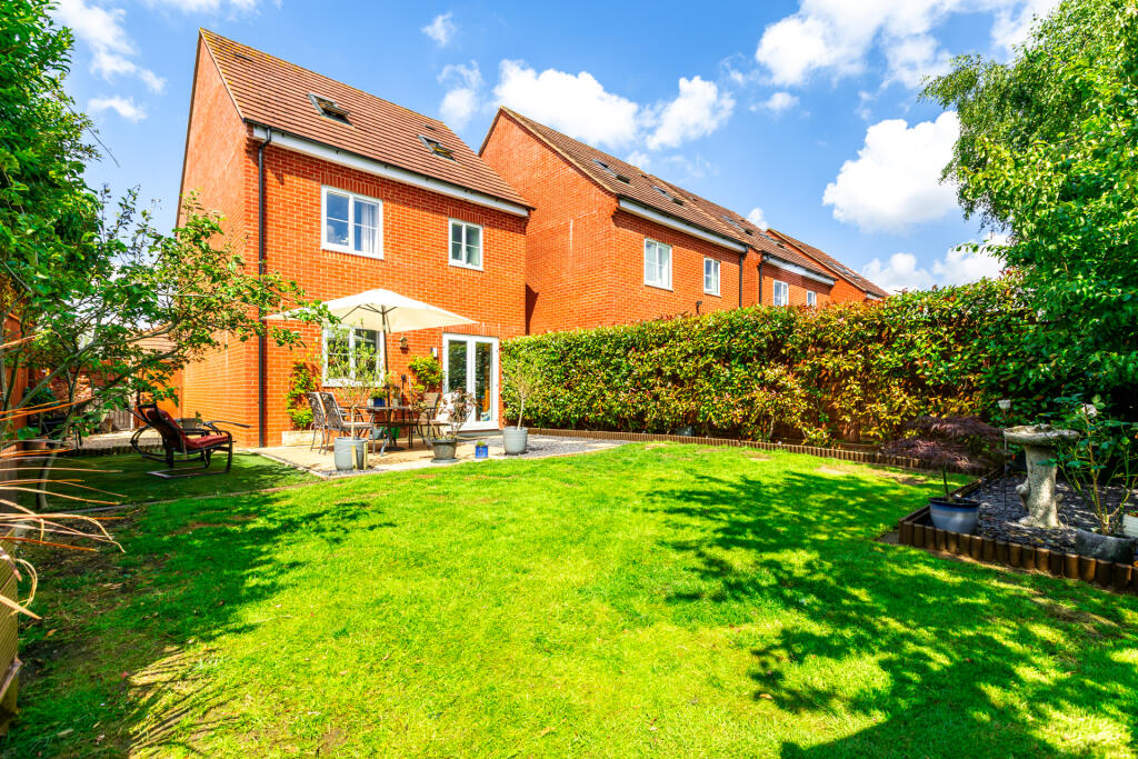 5F8A5430-Enhanced-NR