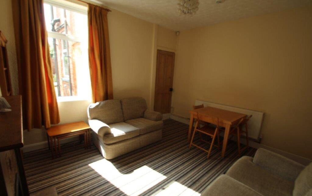 Rear Reception 2.JPG