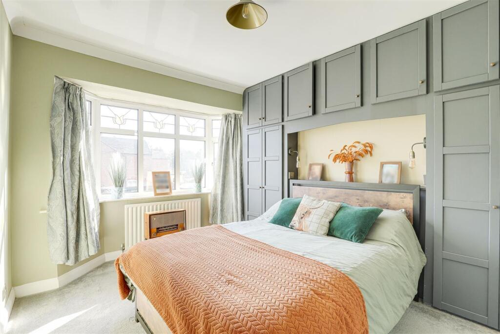 6 thorneywood - Blur (1).jpg