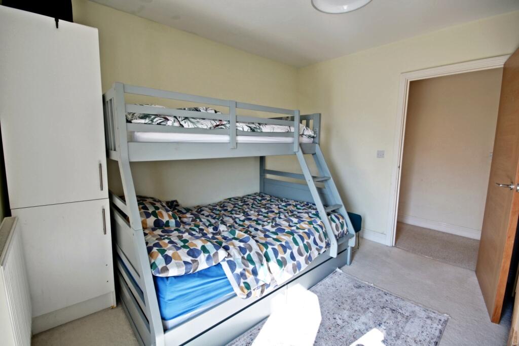 71 Apsley House - Bedroom 2-door