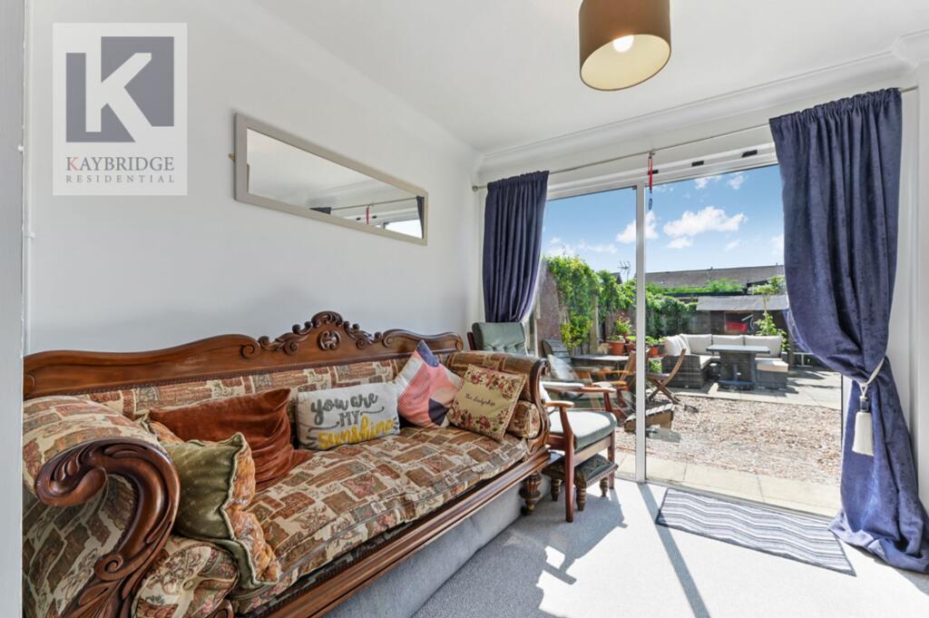 Andover Close, Epsom - KT19 9DA