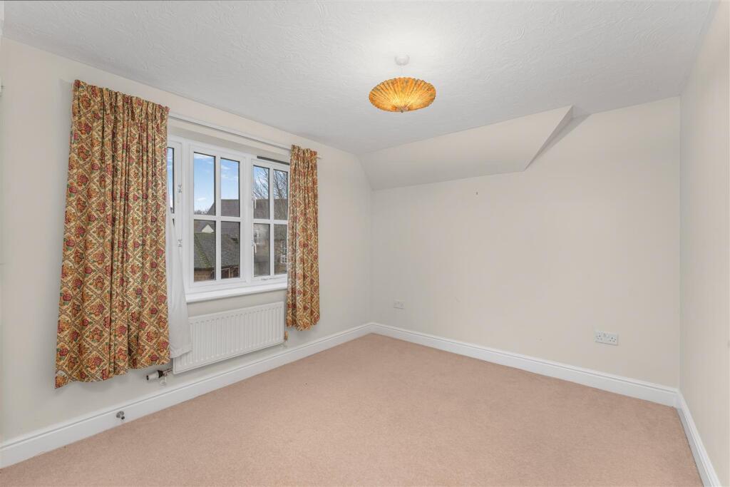 20 Lake Walk, Adderbury-25.jpg