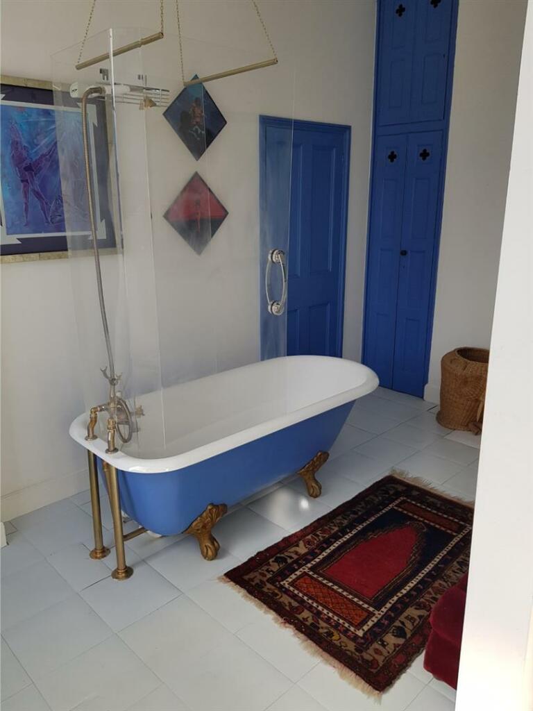 26 AddisonBath.jpg