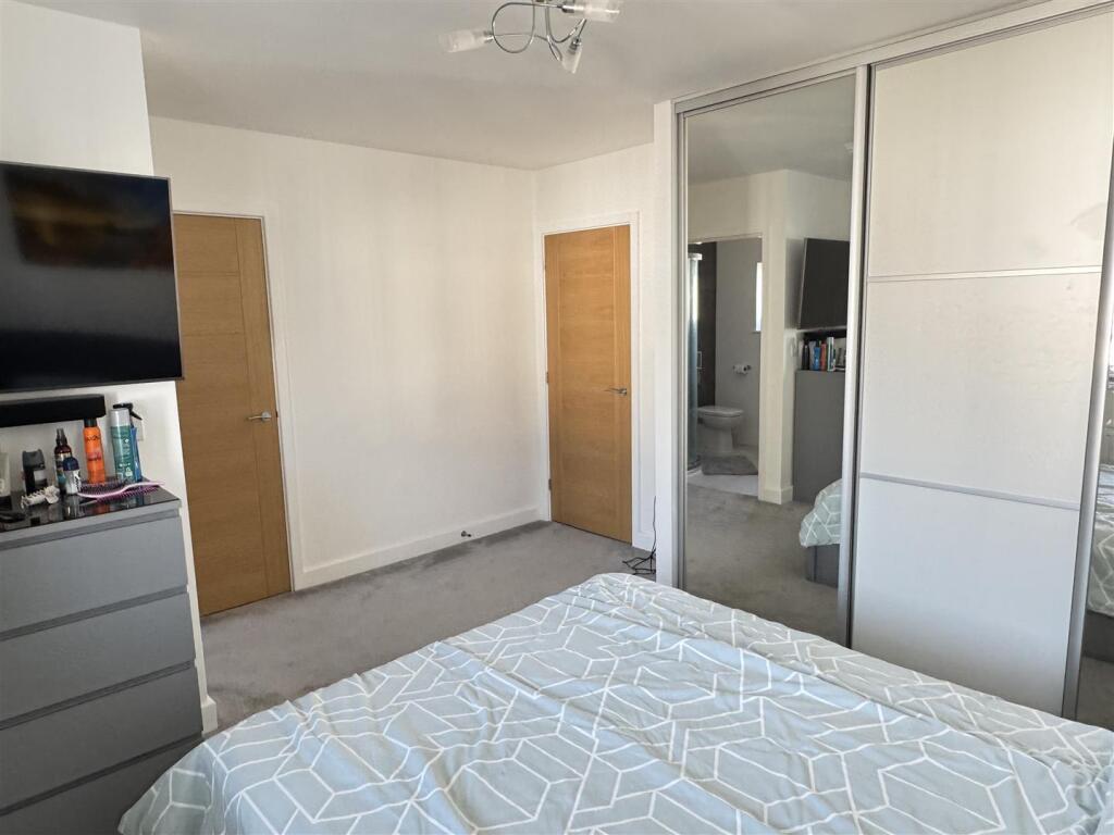 Bedroom One (2)