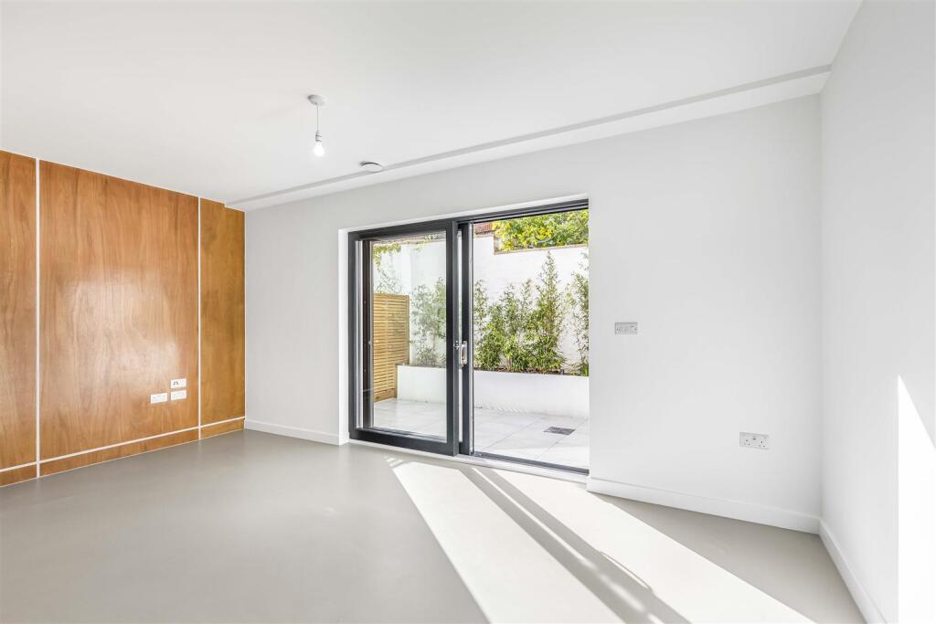 34-38_Inglemere_Road_1bed-6.jpg