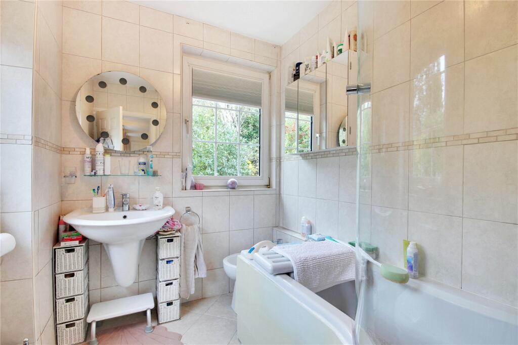 Ensuite Bathroom