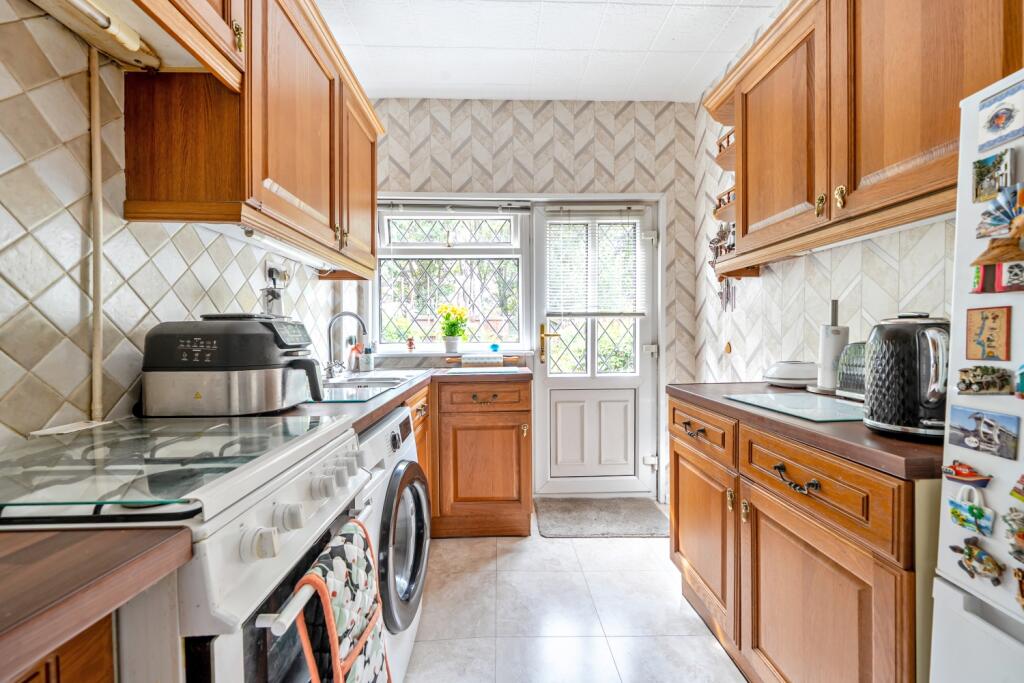 1342064-8-68a48e330b3f3