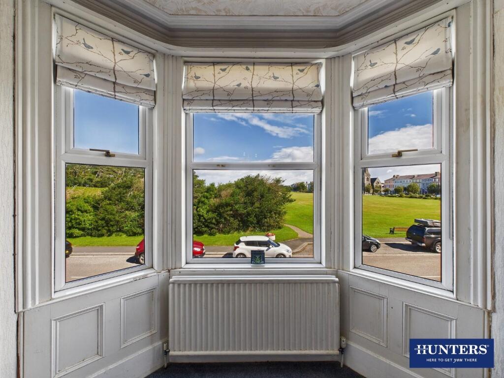 Master Bedroom - Outlook
