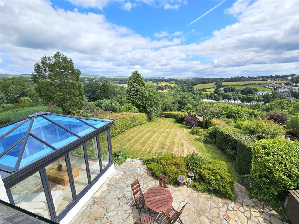 Rear Garden and View.jpg