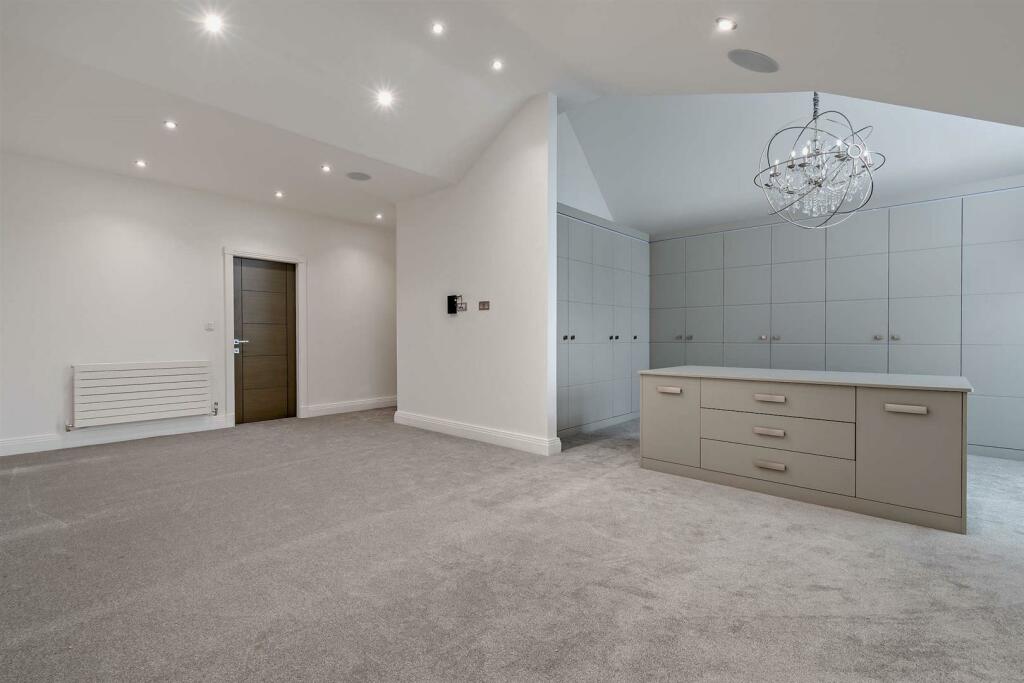 8629922-interior17-800.jpg