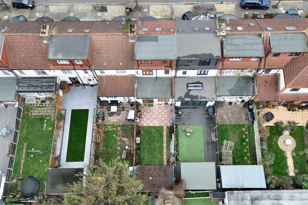 DJI_20251223210959_0411_D.jpeg