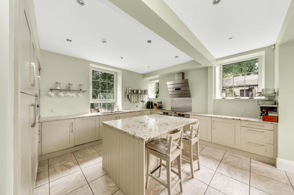 DINING LIVING KITCHEN