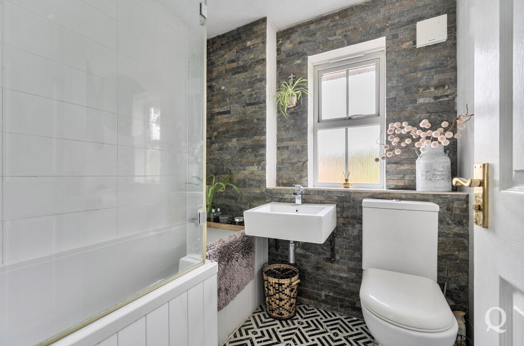 0ed0486e-c53d-419...