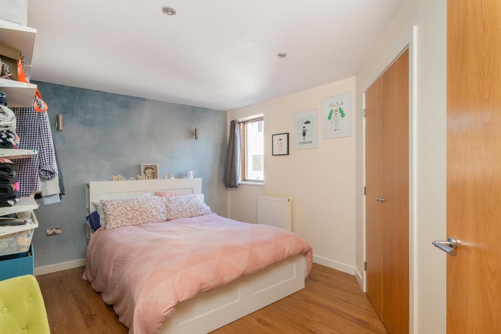 0C6SBV - Bedroom C.jpg