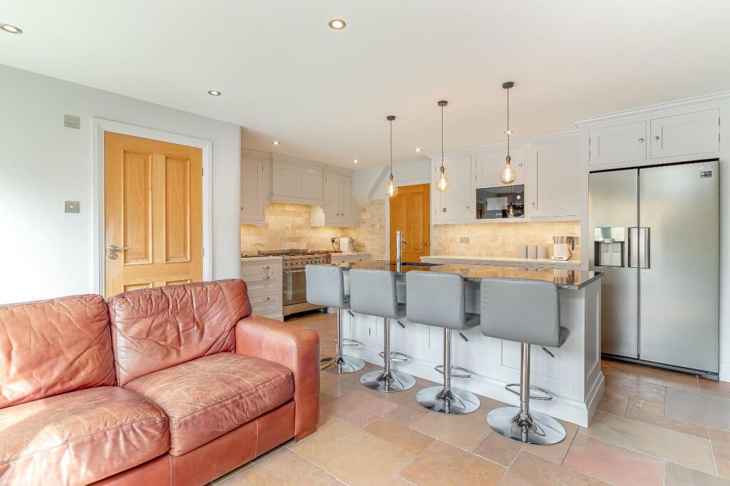 Dining Kitchen - C.jpg