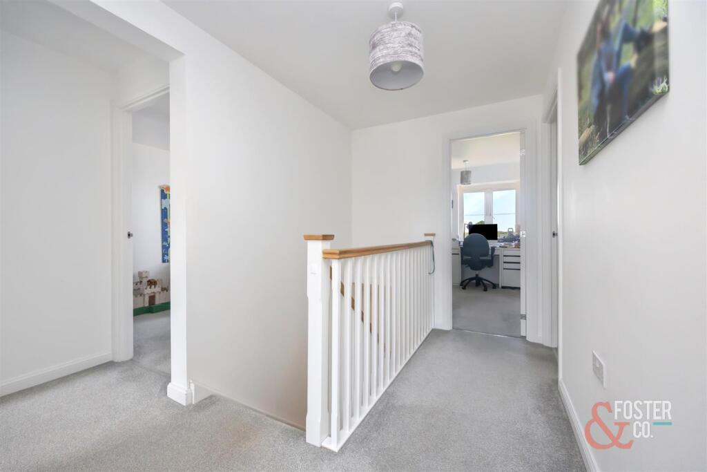 Fletcher Way 19-026.jpg