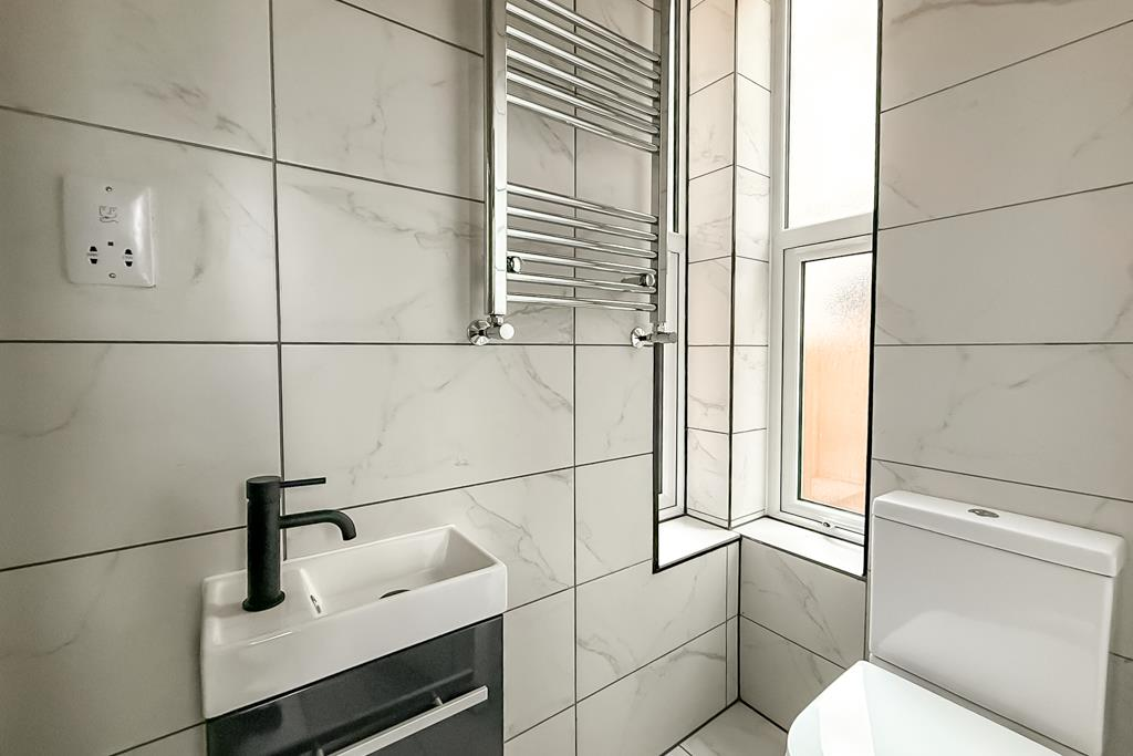 Ensuite