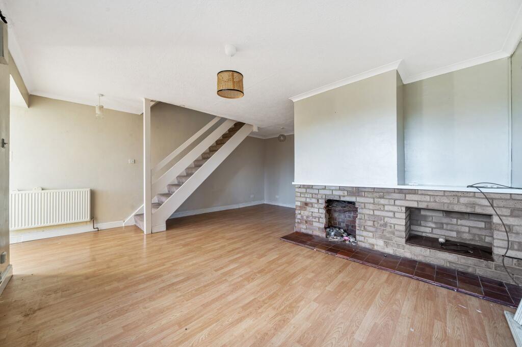 Living Room/ Dining Room