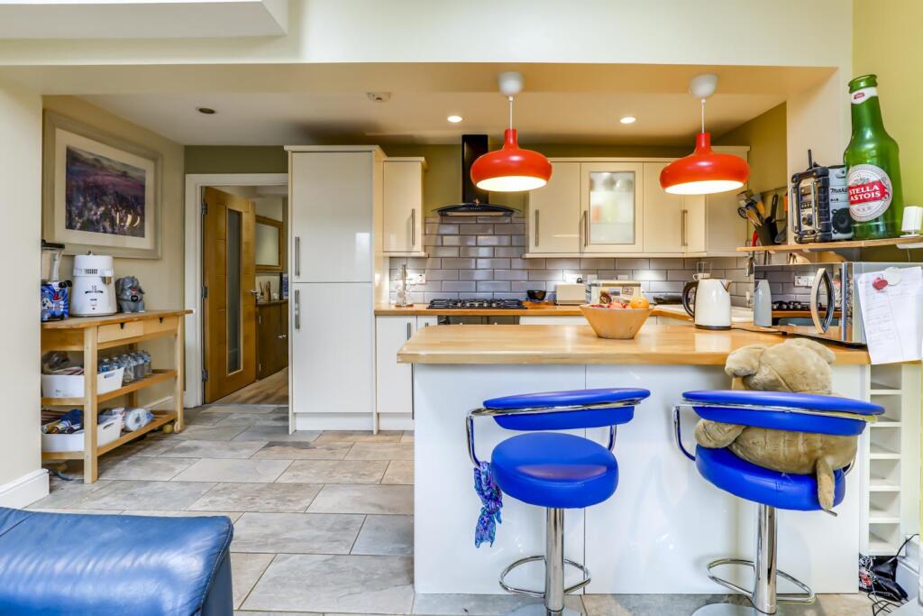 Impressive open plan Kitchen/Dining room