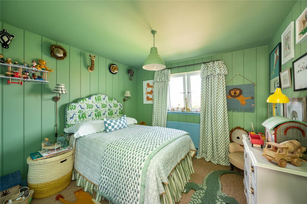 Double Bedroom 4