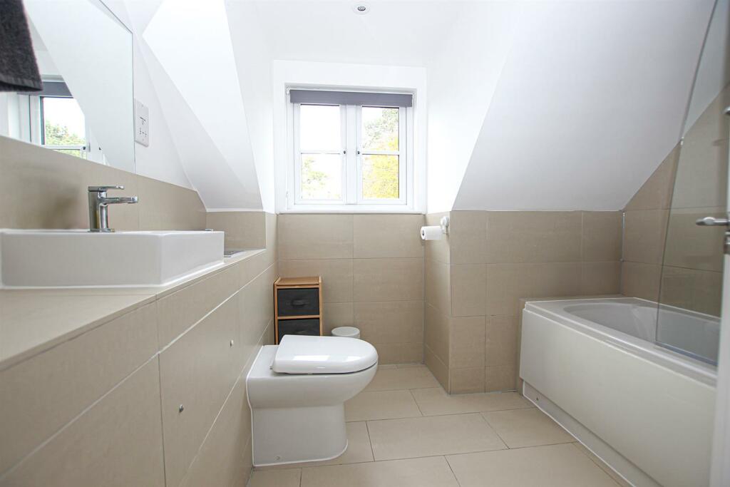 IMG_9280 bath.jpg