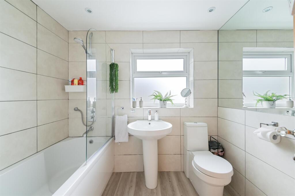 CHIPSTEAD WAY,42- (2).jpg