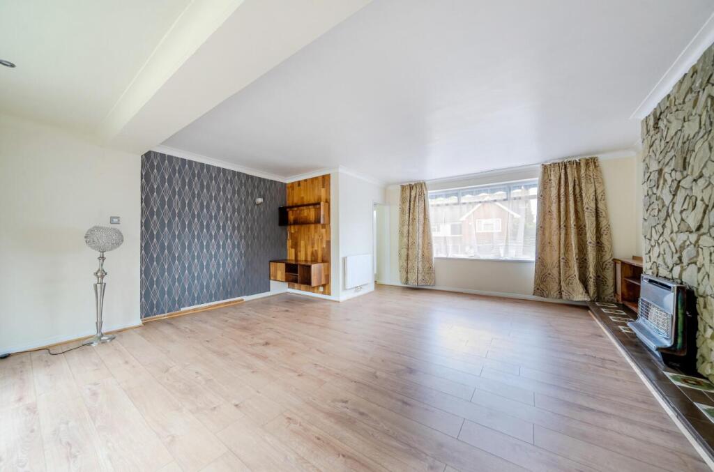 Davidson Frost-Wellings, DFW, Ben Hale Close, Livi