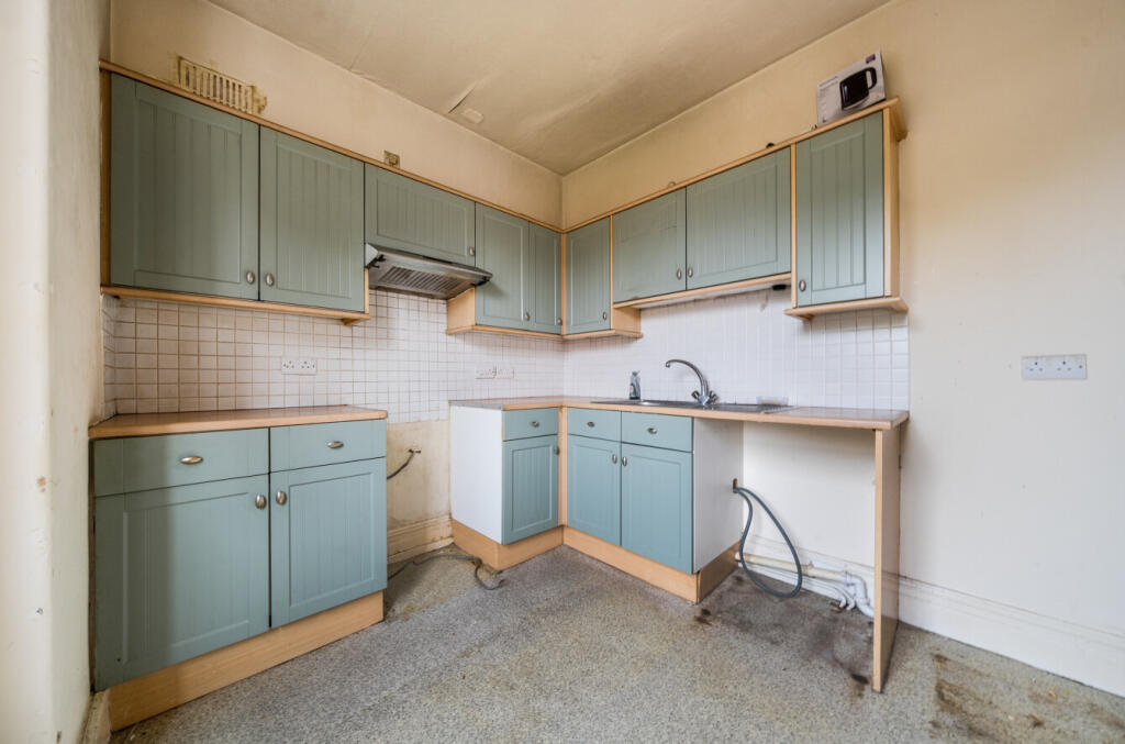 1366063-15-68efcb...