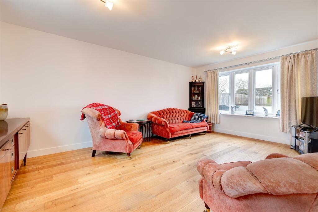 Hall Farm Close, Packington