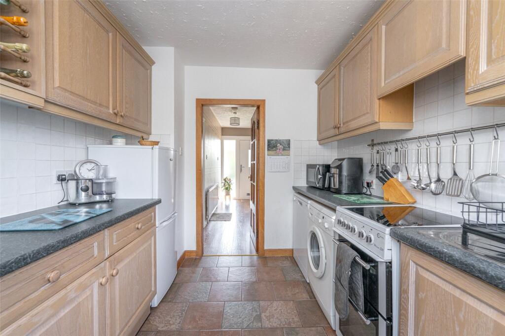 Kitchen Alt