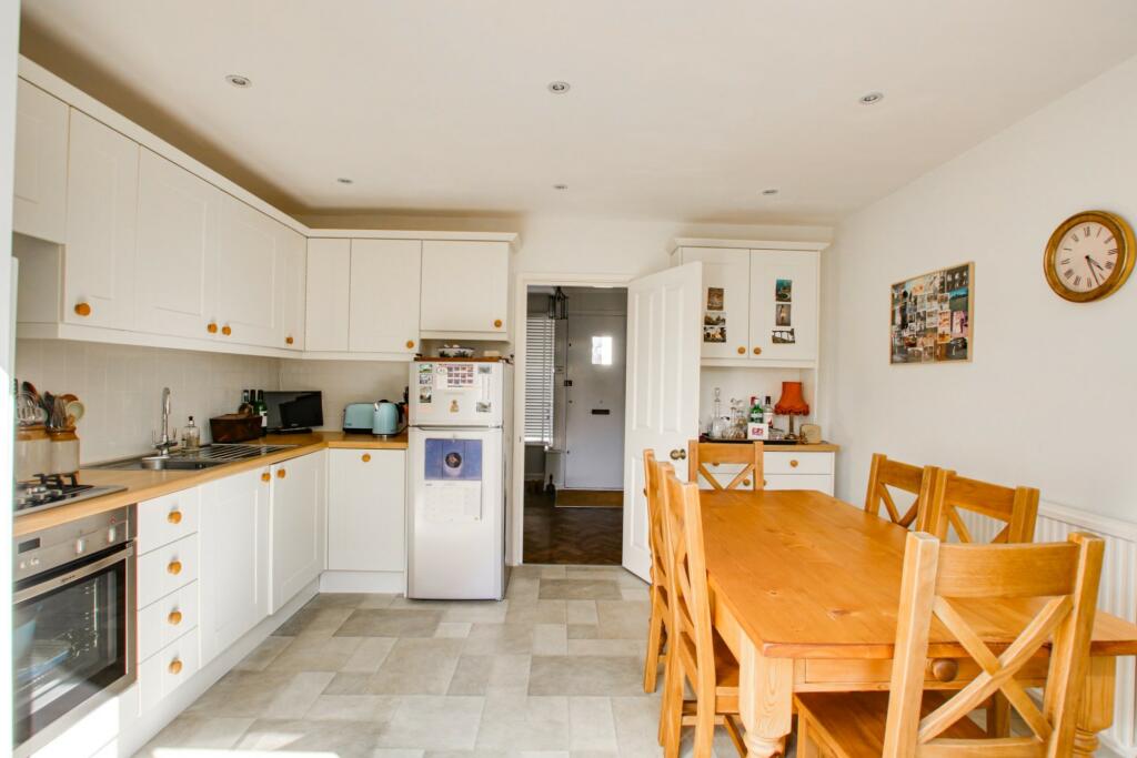 Kitchen/Dining Room