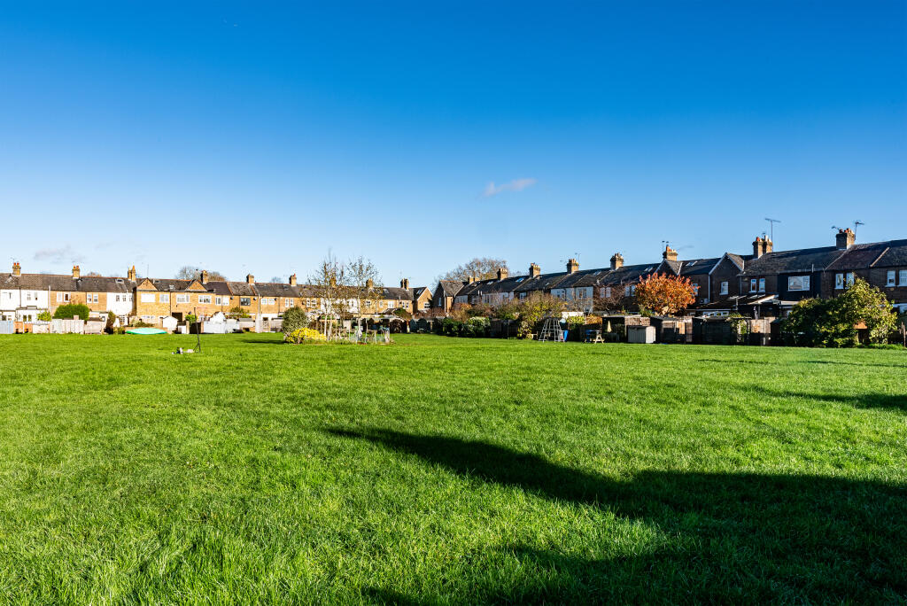 201ArthurRoad-27_nobins