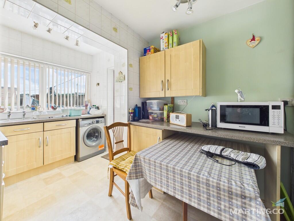 CAM03111G0-PR0328...