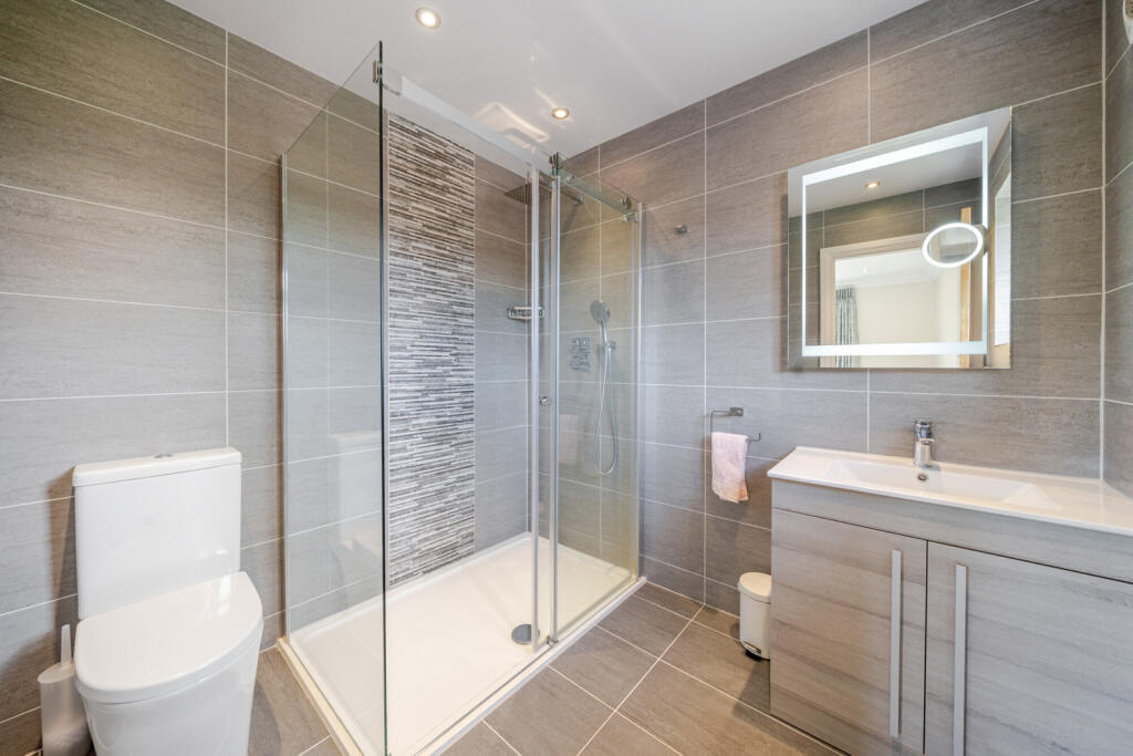 1325445-14-687795...