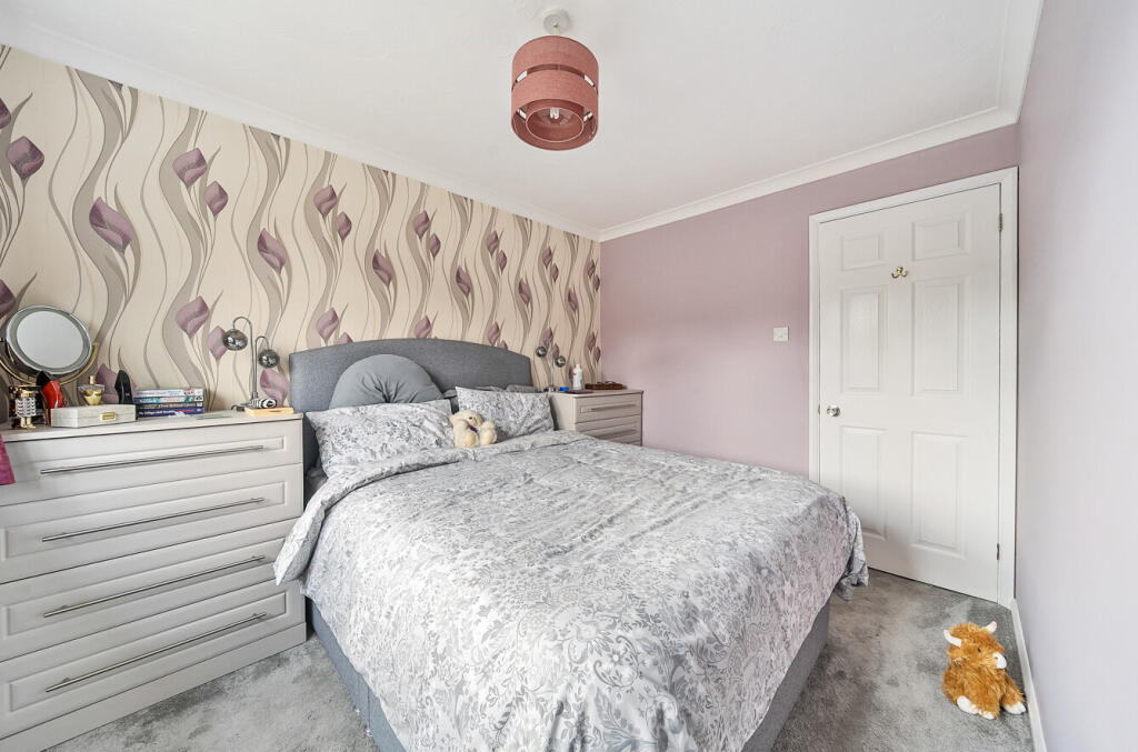 1310424-25-685e71...