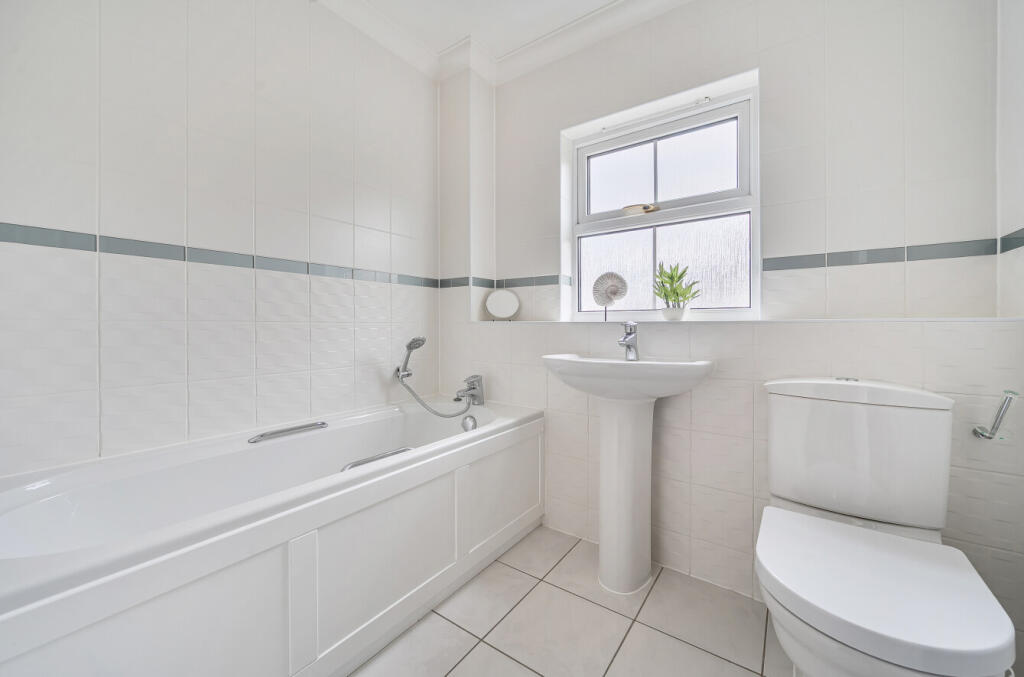 1380128-12-6911f8...